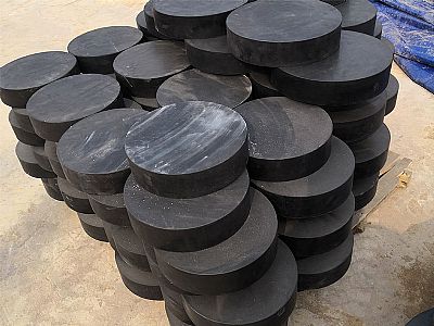 怀远县板式橡胶支座由若干层橡胶片与薄钢板经加压硫化